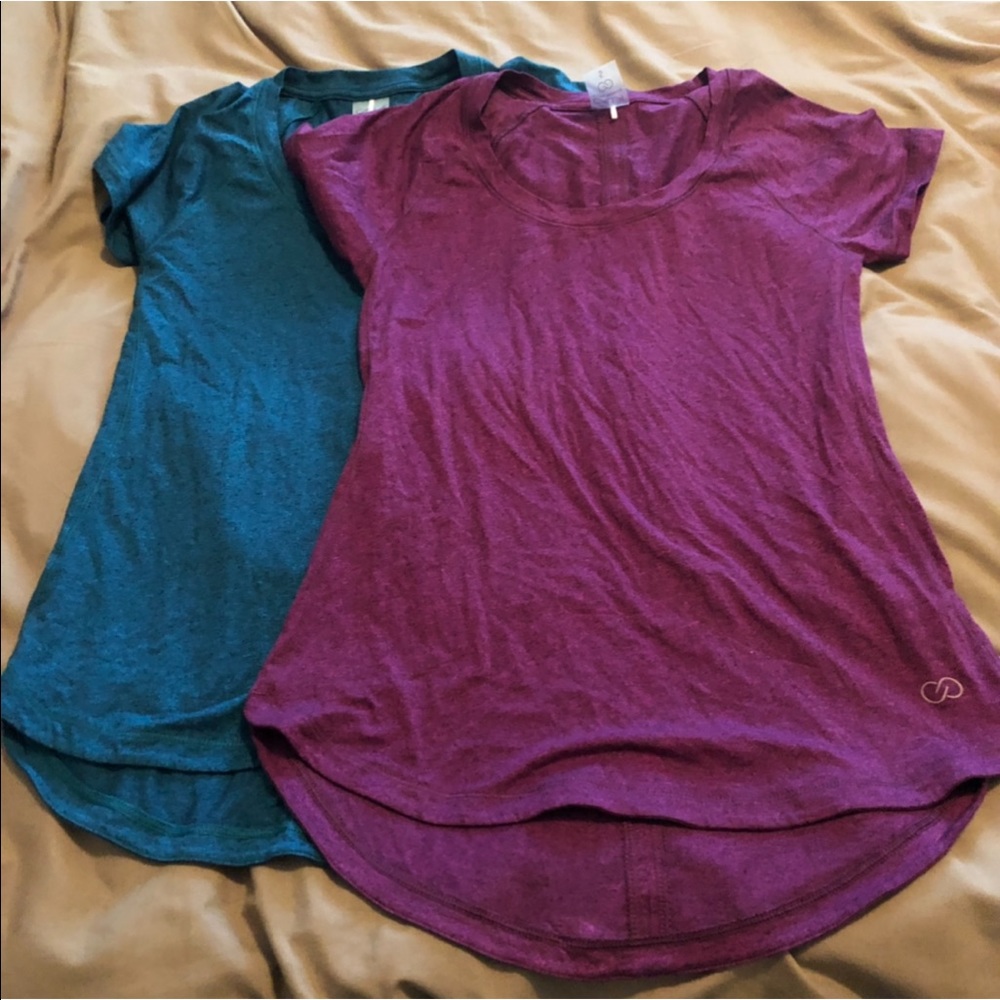 Carrie Underwood Calia size small tops
